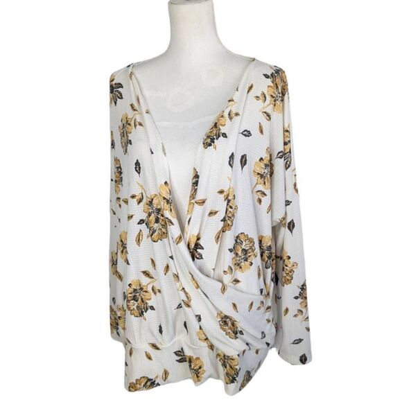 Maurices Blouse womens 2 White Yellow career causual brunch date workwear - Picture 3 of 12